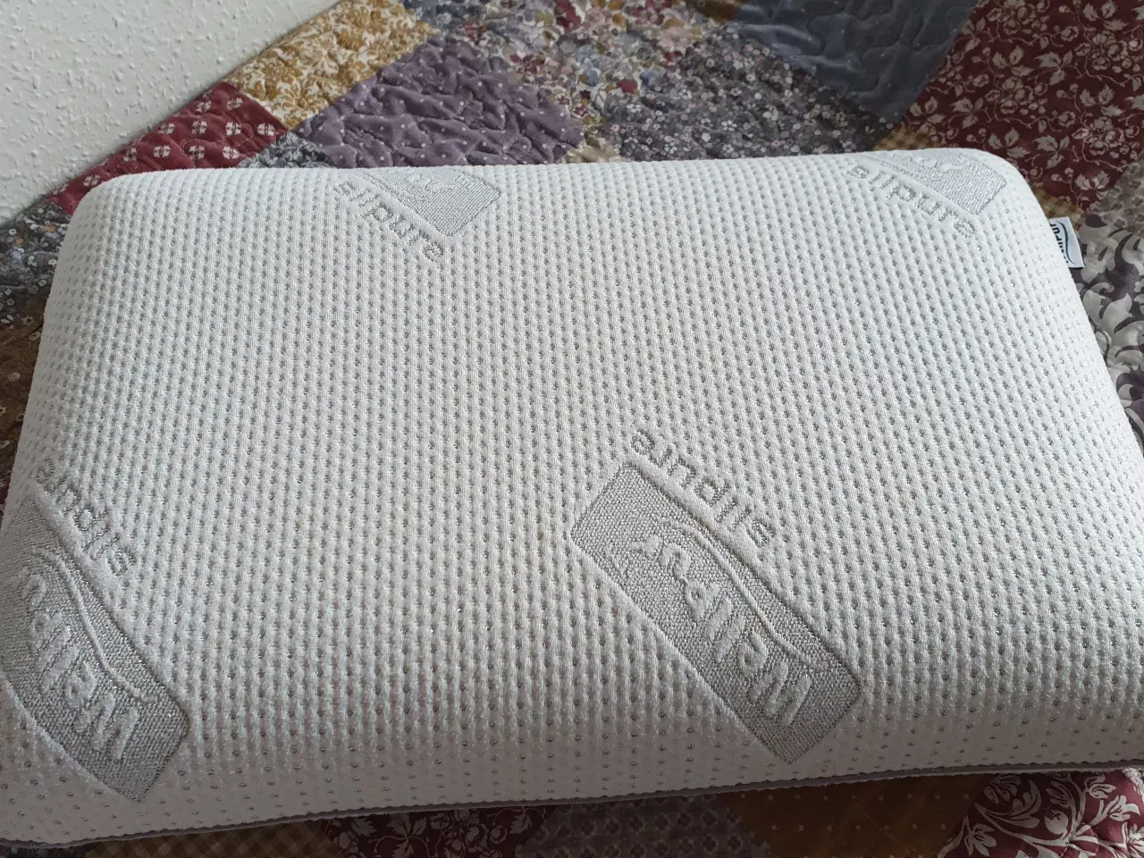 Billede 1 - 2 Puder sælges 