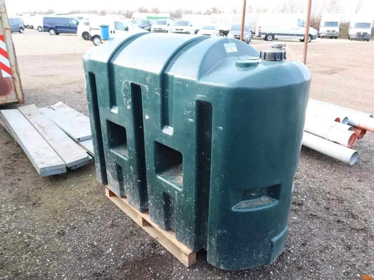 Billede 1 - OLIE TANK, Harle