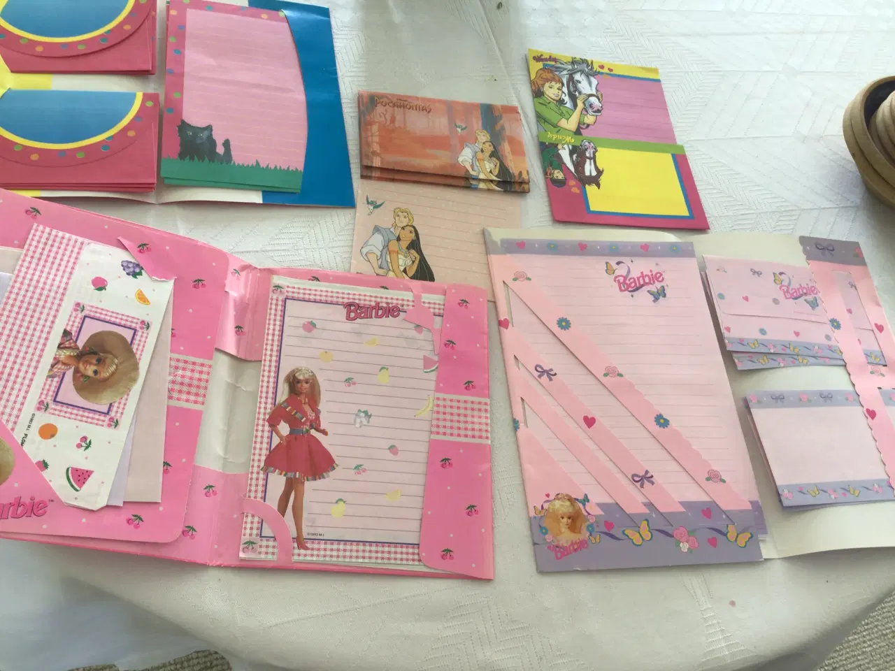 Billede 2 - Gammelt Barbie brevpapir mm