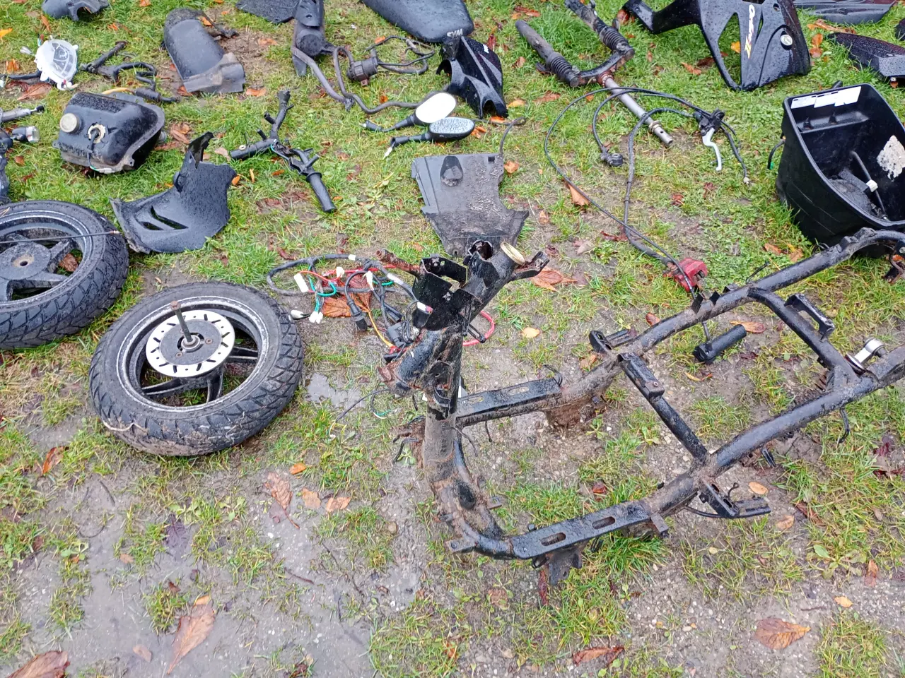 Billede 5 - Dele til Sym Orbit 2 sælges  30 knallert