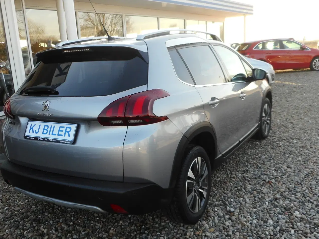 Billede 6 - Peugeot 2008 1,6 BlueHDi 100 Allure Sky