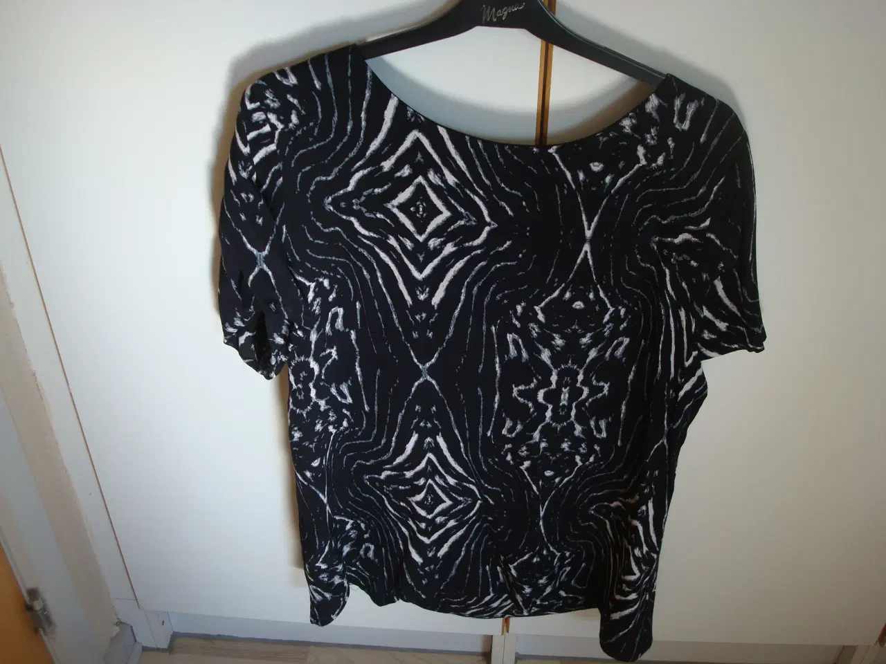 Billede 1 - NY Bluse, Friendtex, str. 40