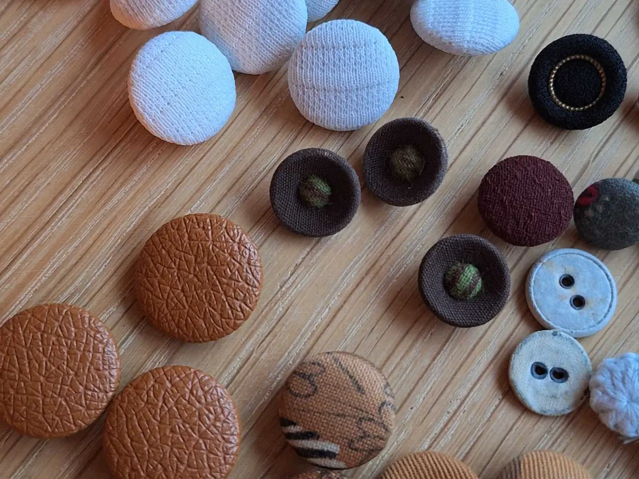 Billede 2 - Assorterede knapper 