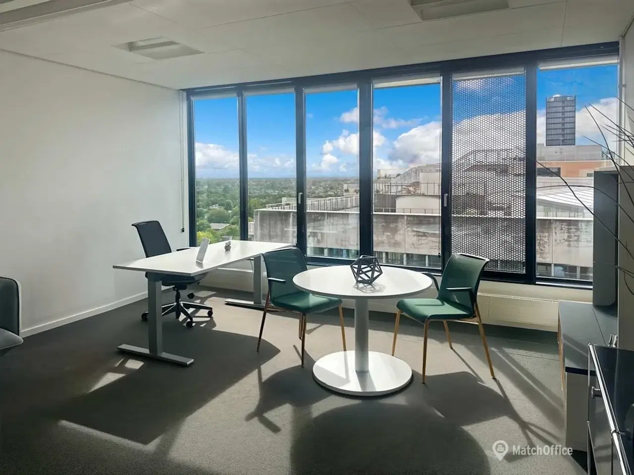 Billede 4 - Ikonisk virksomhedsplacering med fremragende transportforbindelser