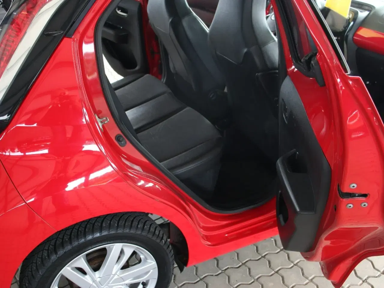 Billede 10 - Toyota Aygo 1,0 VVT-i x-wave Sky