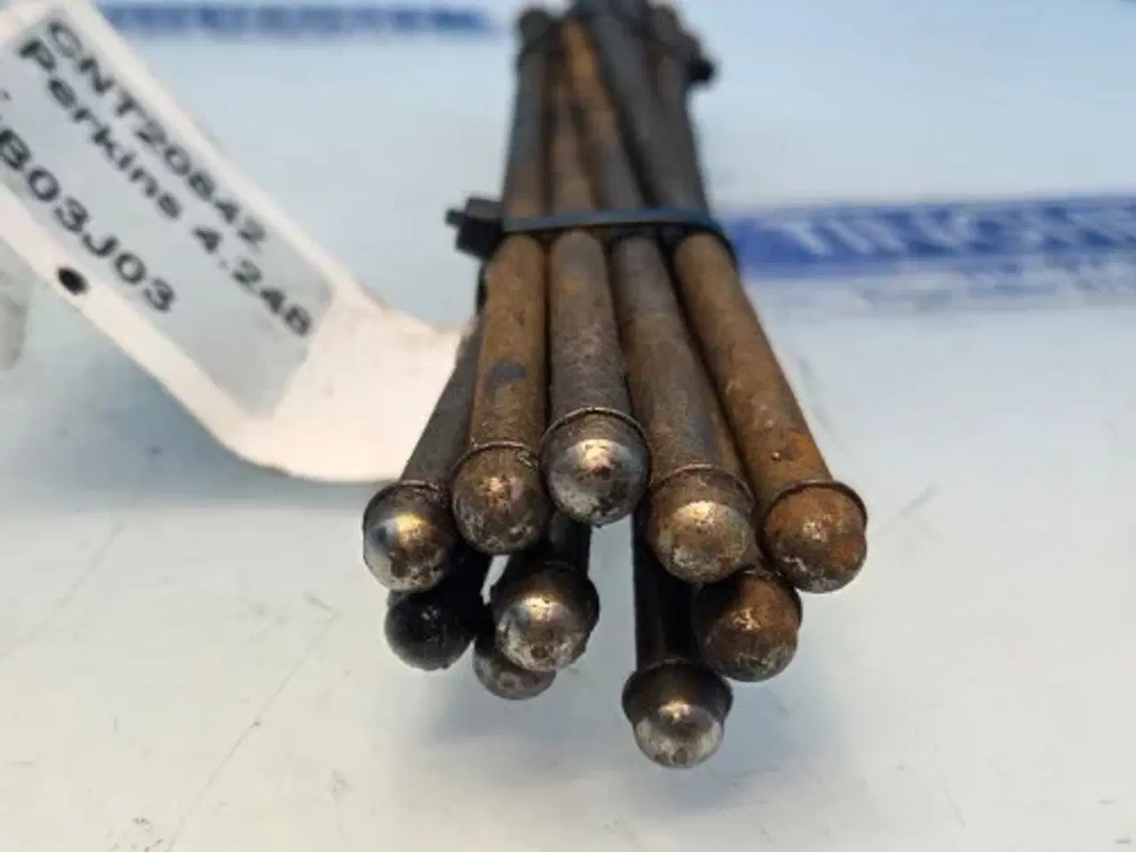 Billede 5 - Perkins 4.248 Stødstænger 31434307  10Stk