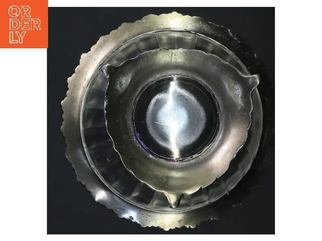 Billede 2 - Iriseret glas skål med metalbase (str. Ø 21x12 cm)