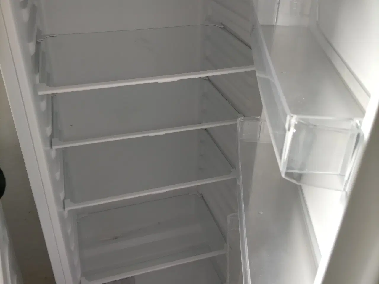 Billede 2 - Køleskab 