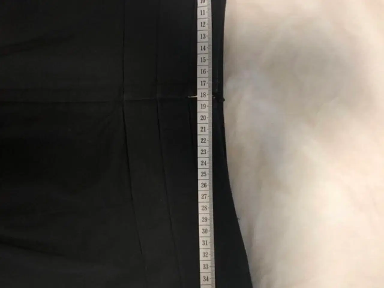 Billede 6 - H&M pencilskirt