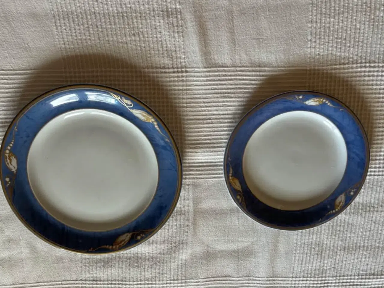 Billede 2 - Royal Copenhagen Blå Magnolia