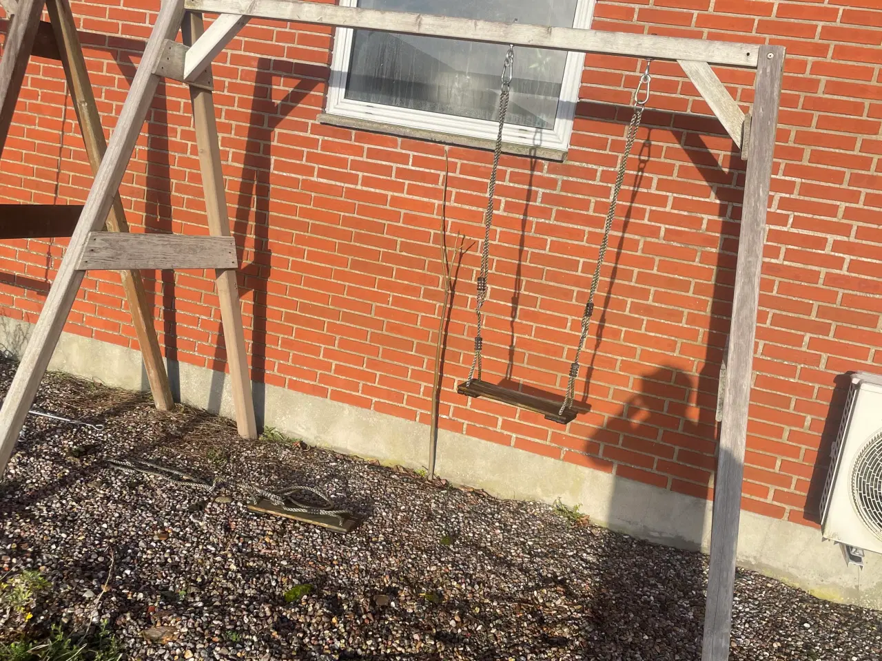 Billede 2 - To sæt gyngestativer fra axi.