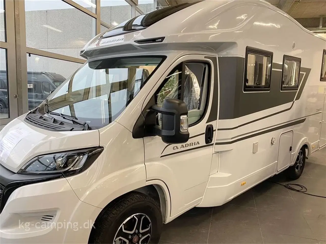 Billede 1 - 2024 - Adria Coral AXESS 650 DL   Autocamper med enkeltsenge NEDSAT 60.000 kr.