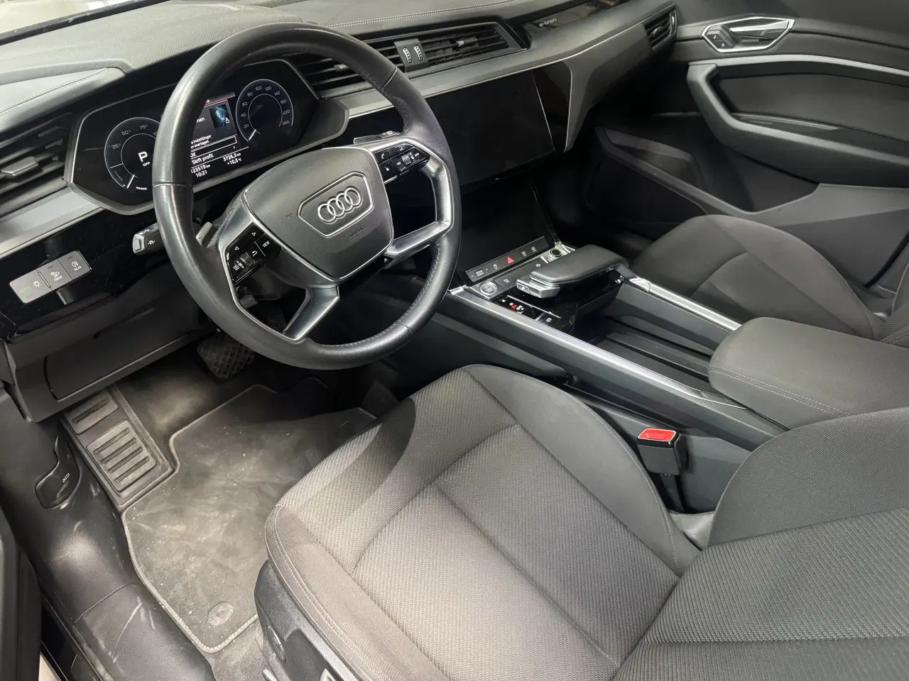 Billede 6 - E-Tron 55 265kw Quattro
