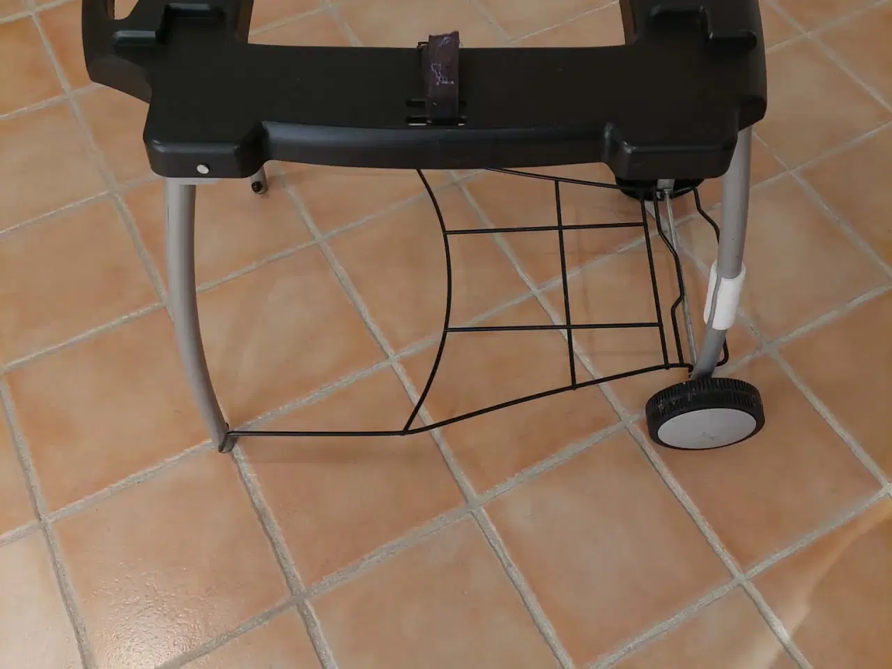 Billede 5 - Grill Vogn til Weber grill