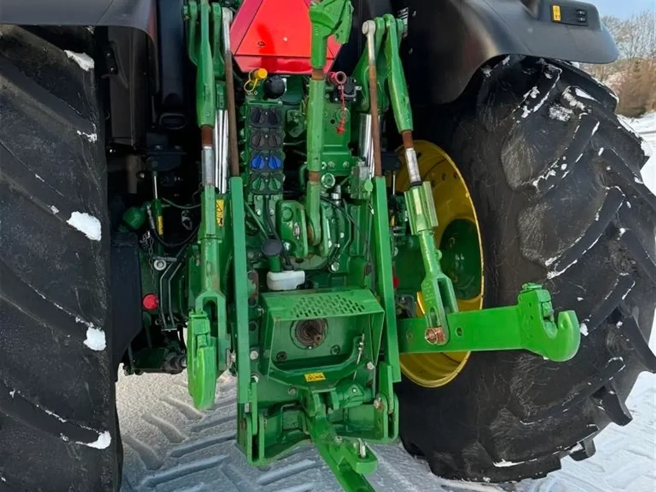 Billede 14 - John Deere 6215R KUN 2600 TIMER OG FRONT PTO!