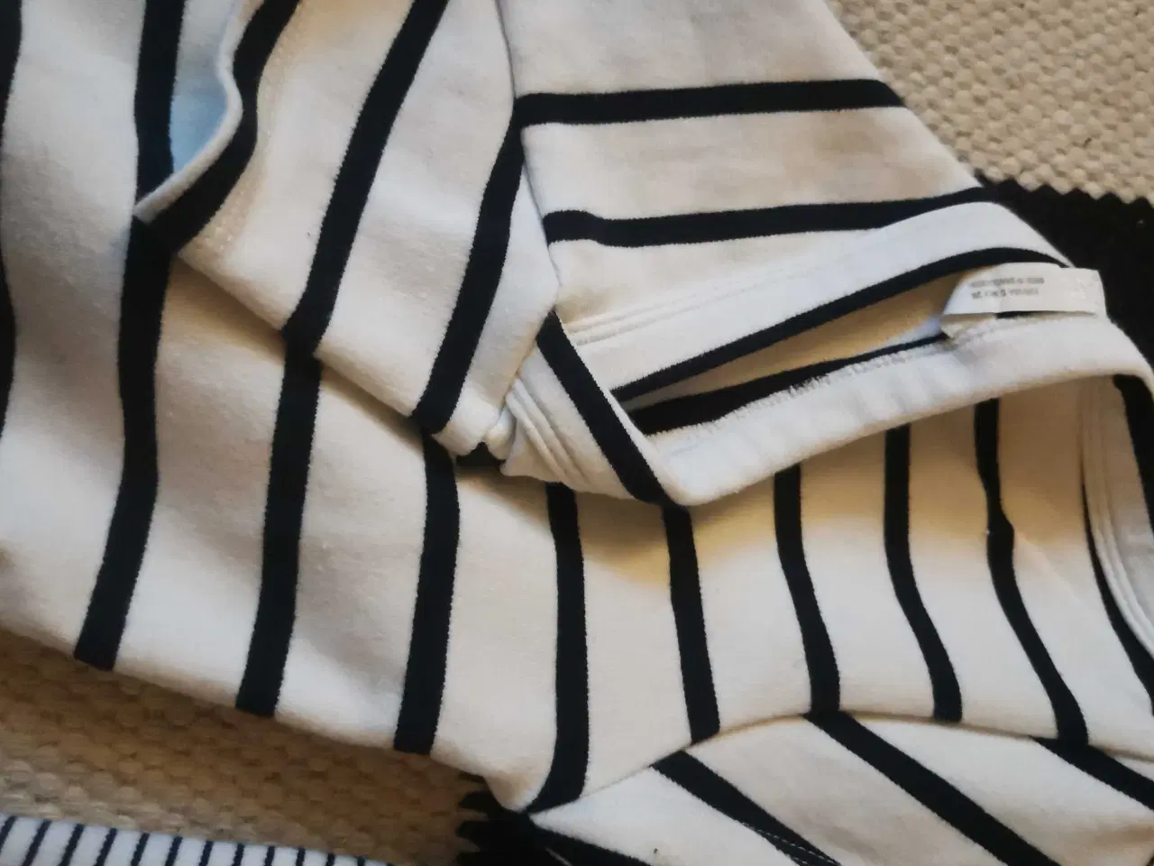 Billede 4 - ZARA Toppe 40 kr pr stk🌸