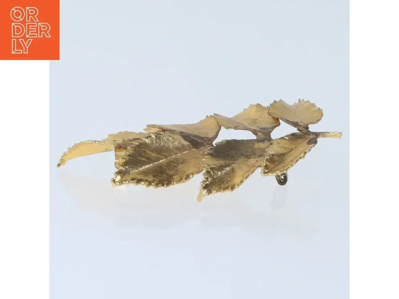 Billede 4 - Bladformet broche (str. 5,5 cm)
