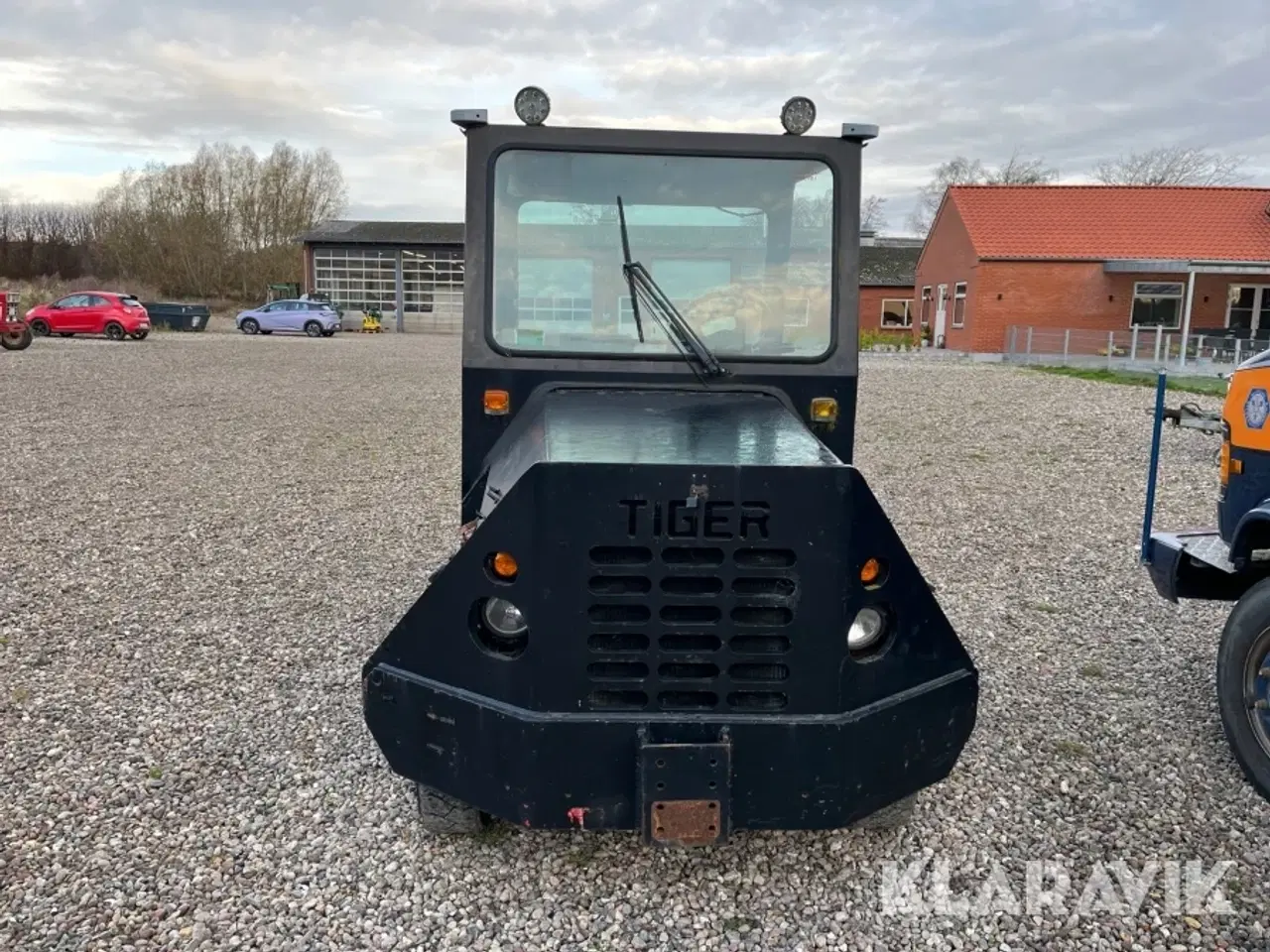 Billede 5 - Redskabsbærer Tiger TIG-60