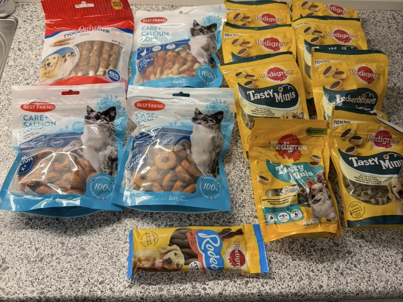 Billede 1 - 13 poser hundesnack