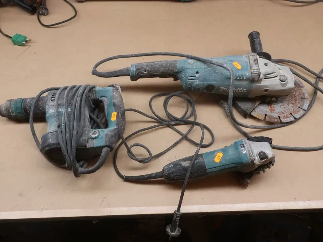 Billede 2 - Vinkelsliber, boremaskine mv. MAKITA Model: GA 503R, GA 9020R, HK1820