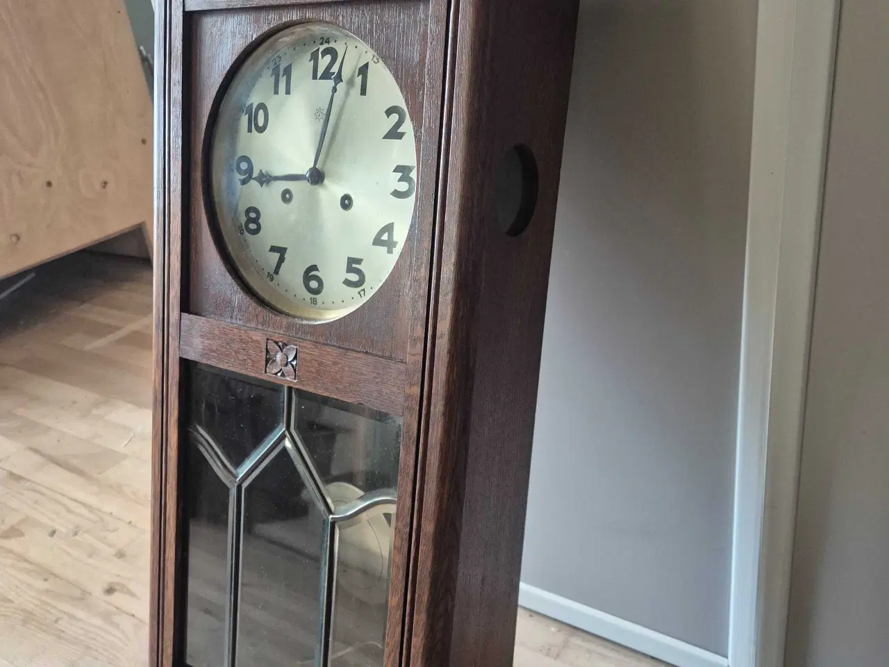 Billede 3 - Flot danskproduceret Junghans vægur 