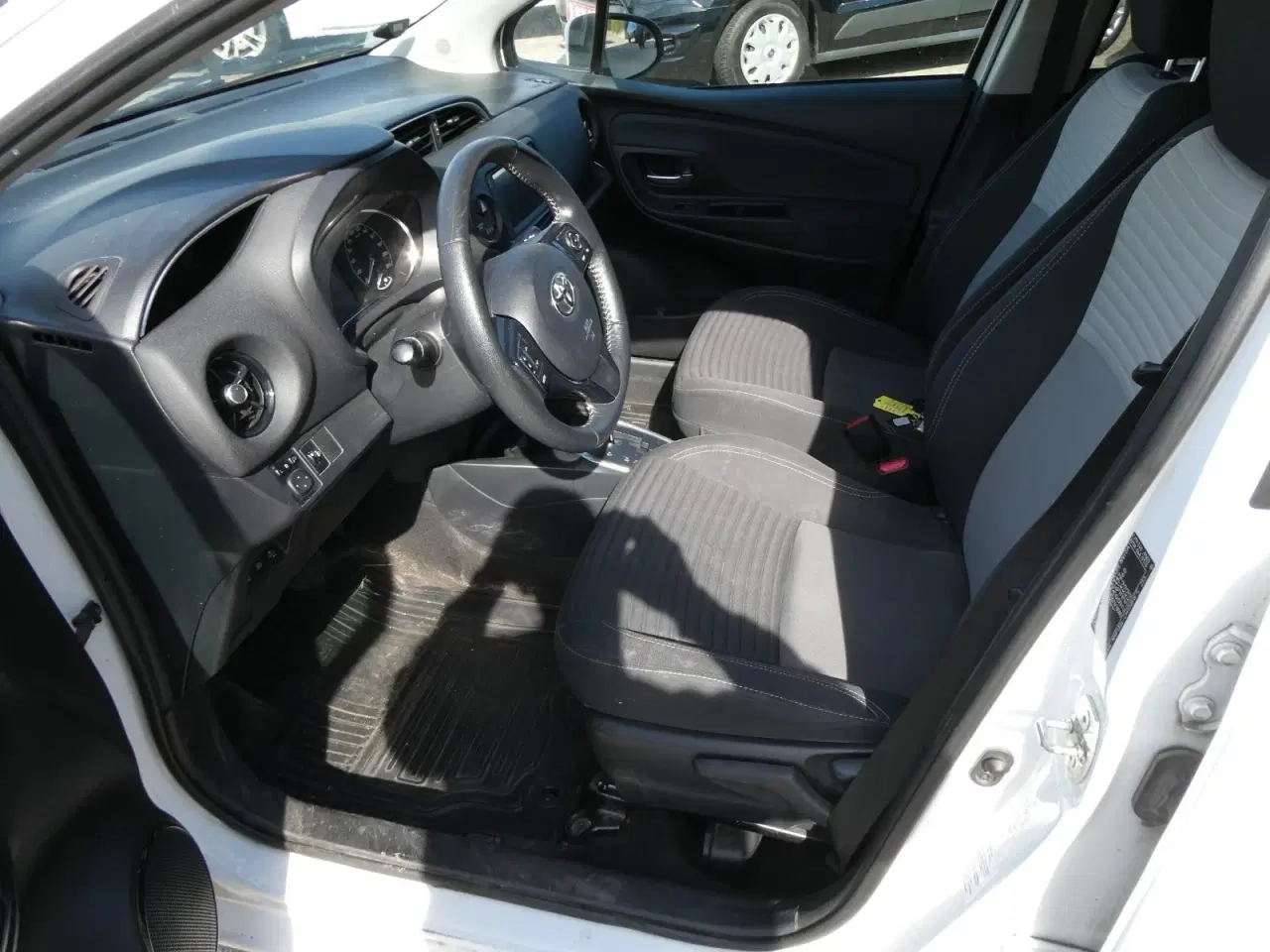 Billede 3 - Toyota Yaris 1,5 Hybrid H2 Exclusive e-CVT Van