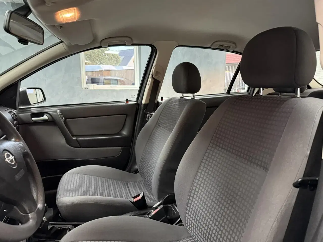 Billede 15 - Opel Astra 1,6 Twinport 103HK 5d