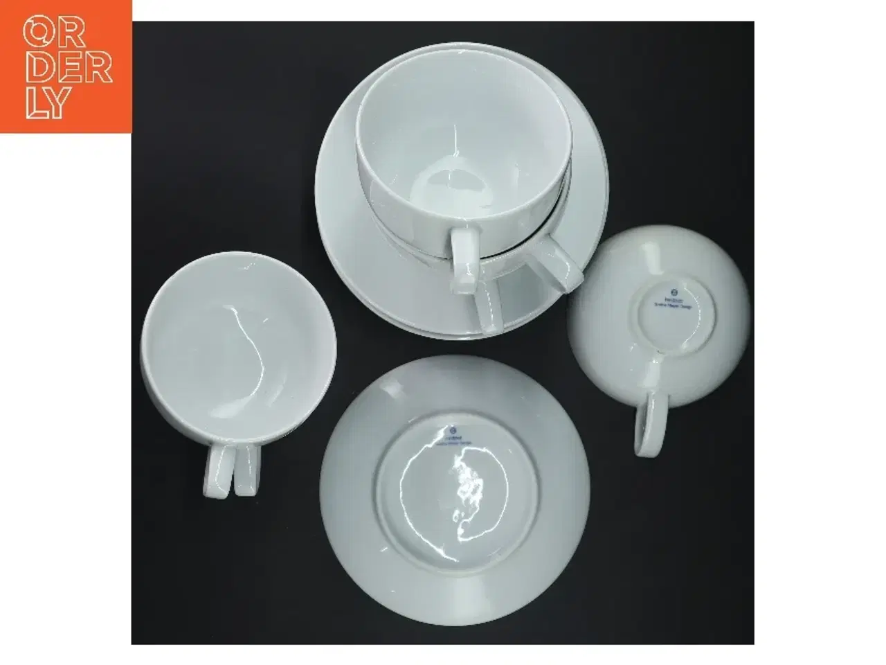 Billede 3 - 6 hvide Royal Copenhagen kopper med underkopper fra Royal Copenhagen (str. 6 stk Ø 10 & 15,5 cm)