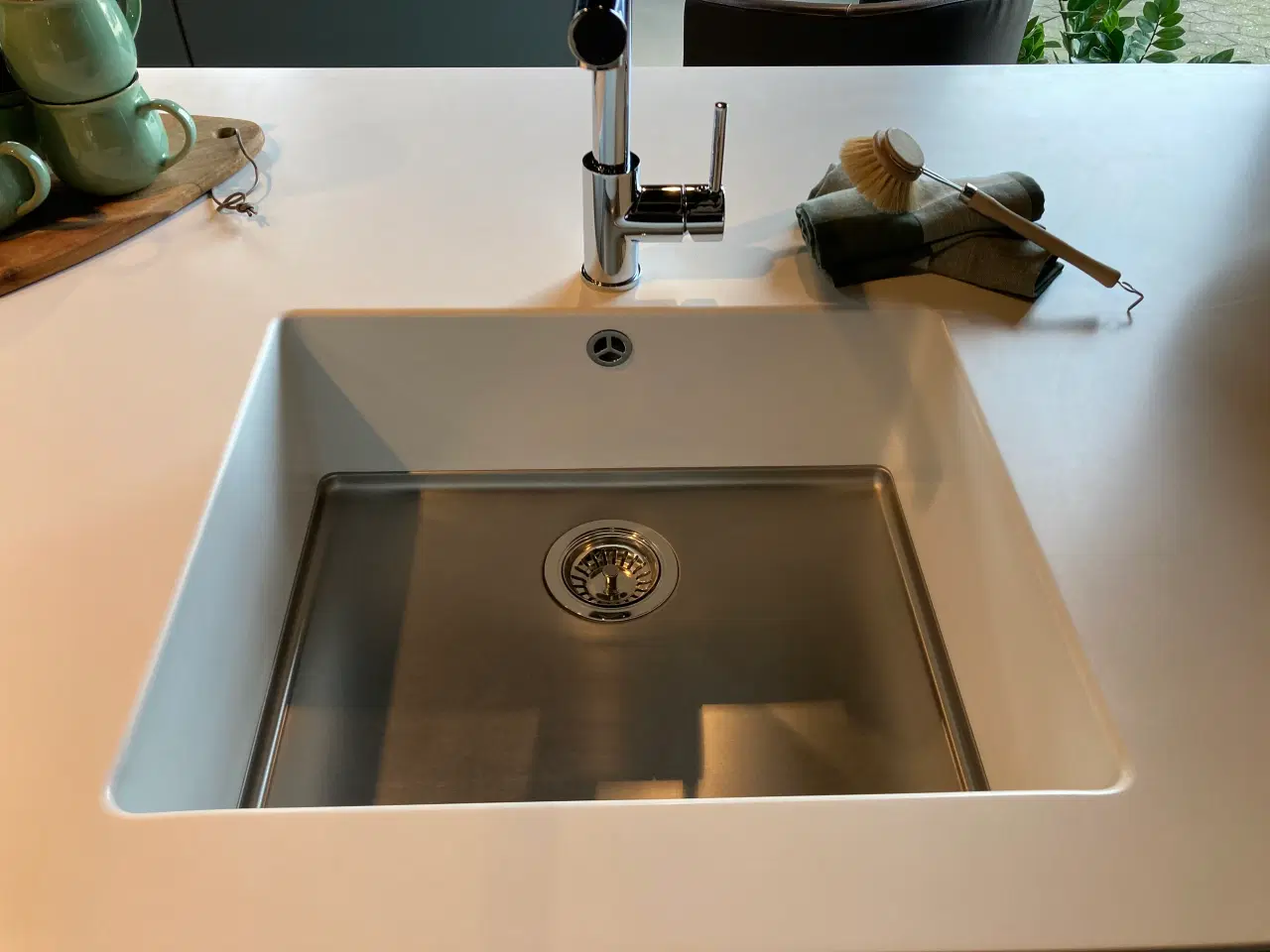 Billede 8 - Helt køkken fra udstilling