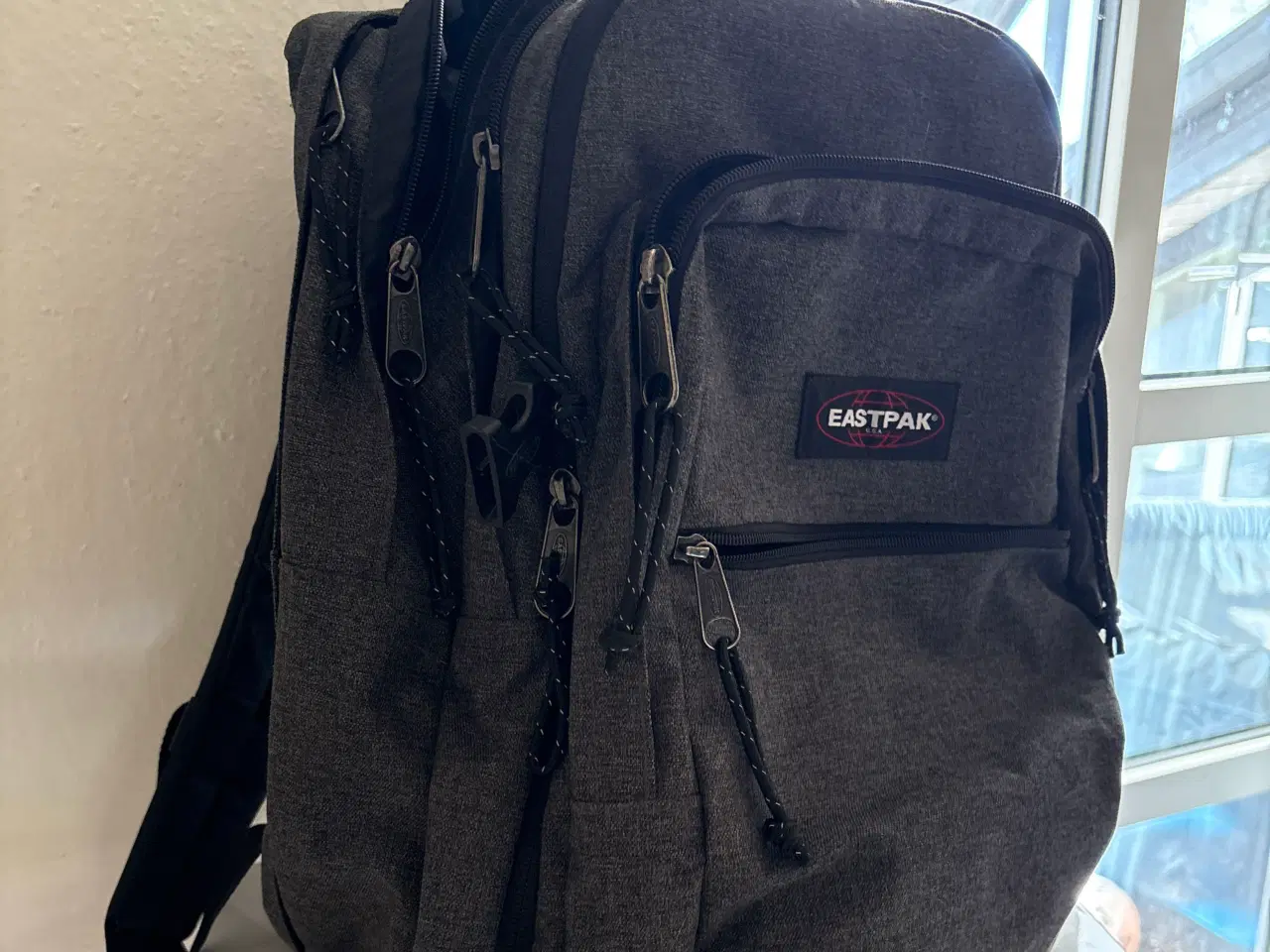 Billede 3 - Eastpak rygsæk/skoletaske