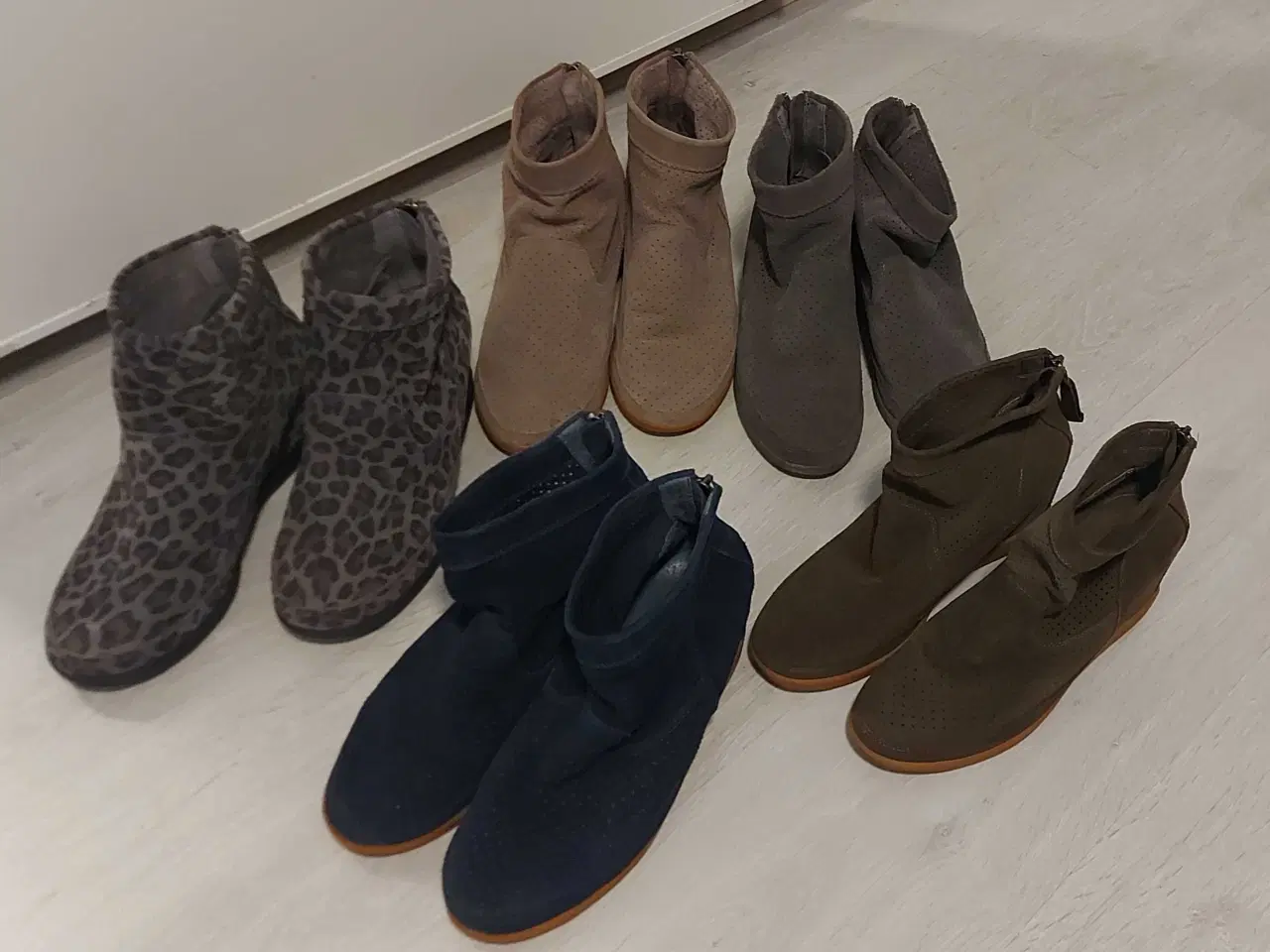 Billede 1 - Shoe The Bear 5 par støvletter størrelse 38