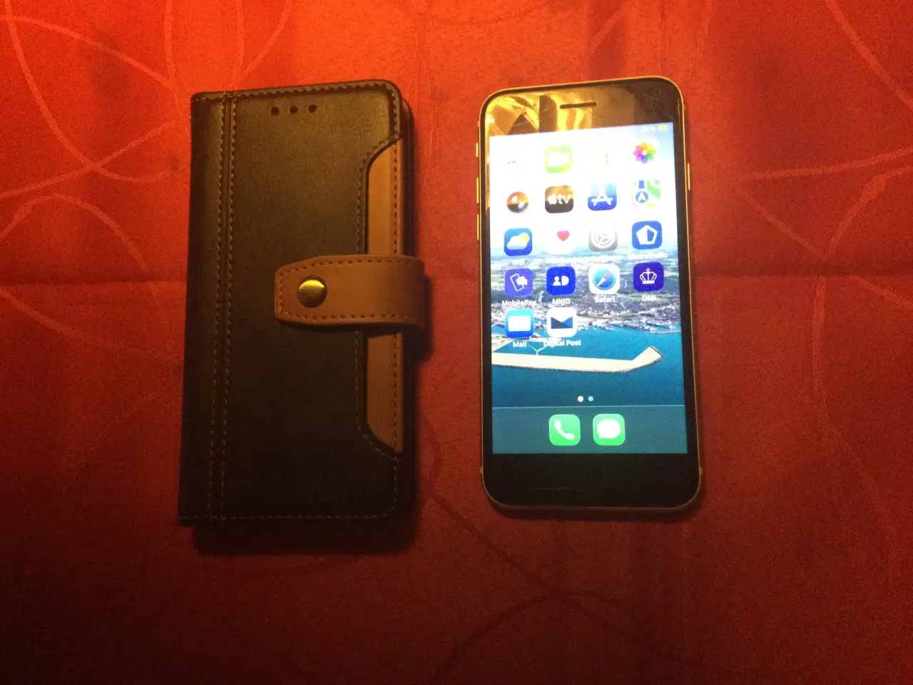 Billede 1 - God iPhone med cover