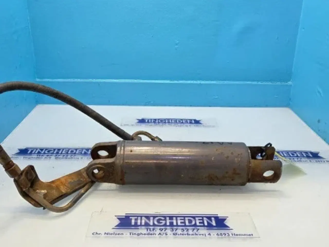Billede 1 - New Holland M135 Cylinder 5146655