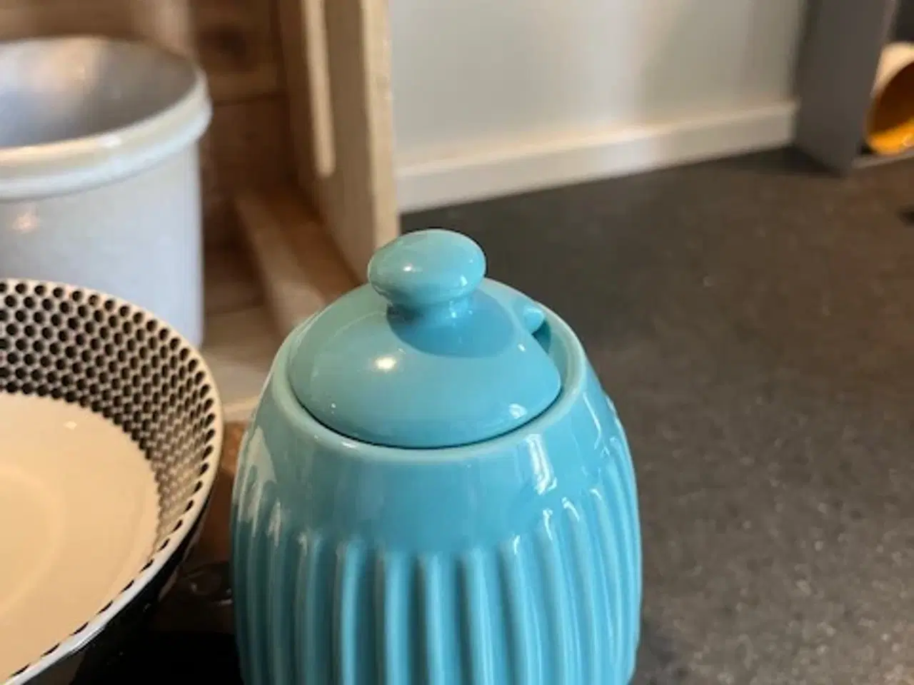 Billede 5 - Som ny! Ib Laursen Mynte sukkerskål i flot lyseblå
