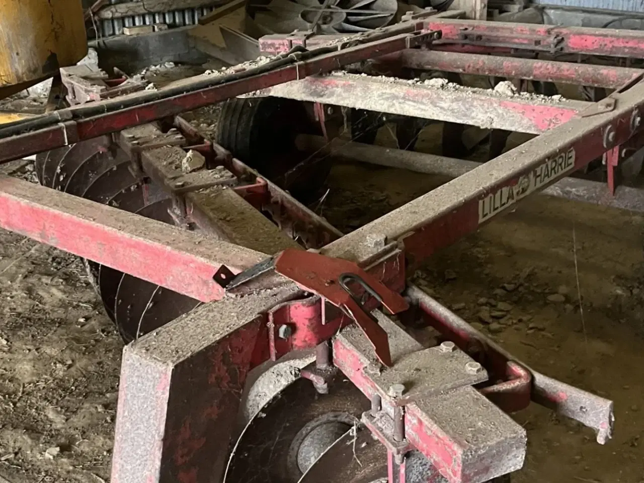 Billede 4 - Lilla Harrie TALLERKENHARVE