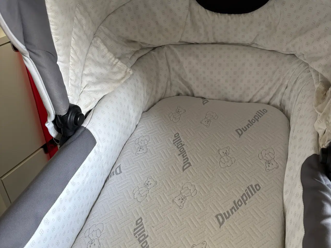 Billede 2 - Odder barnevogn i god stand