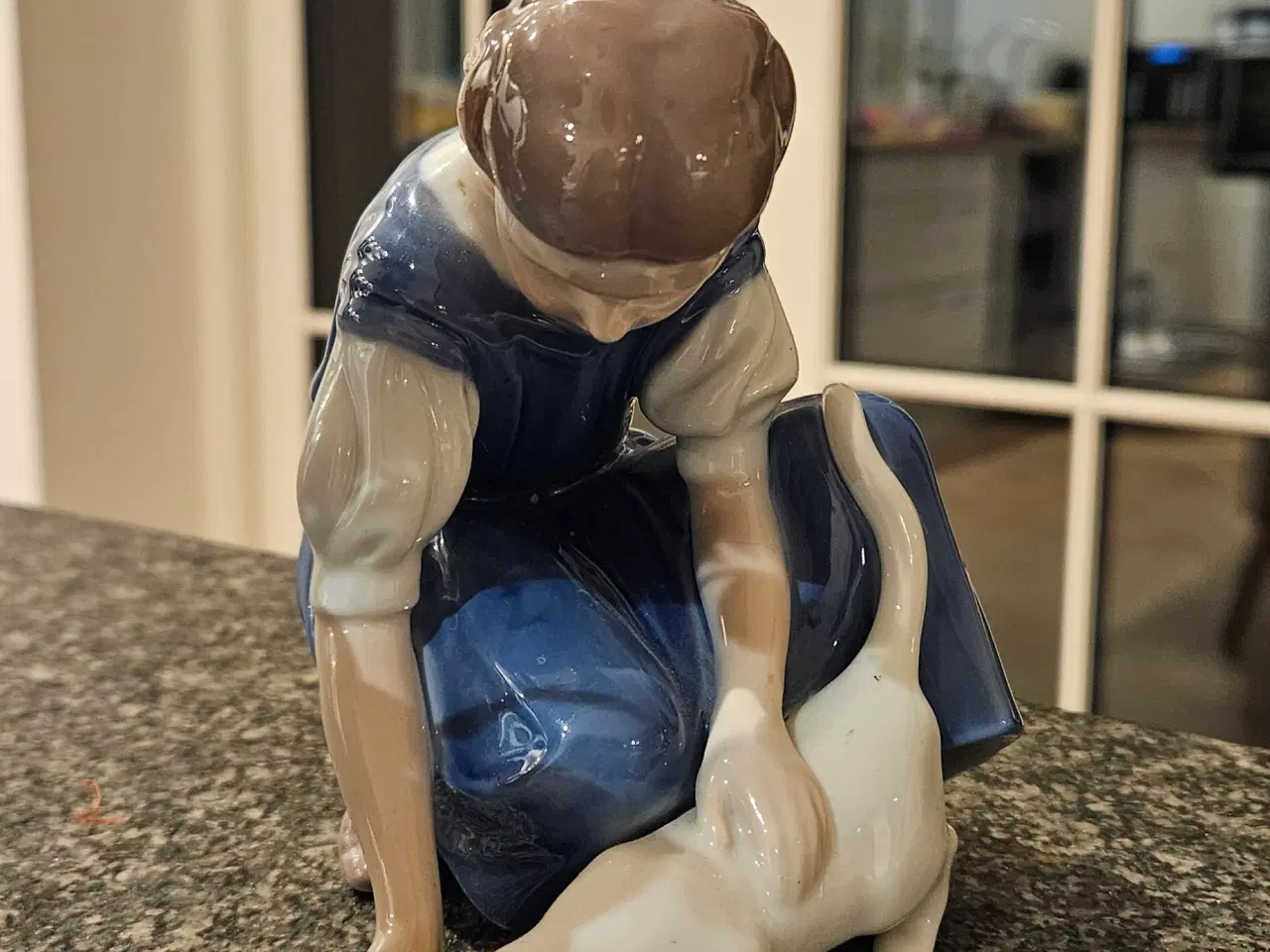 Billede 2 - Porcelænsfigur