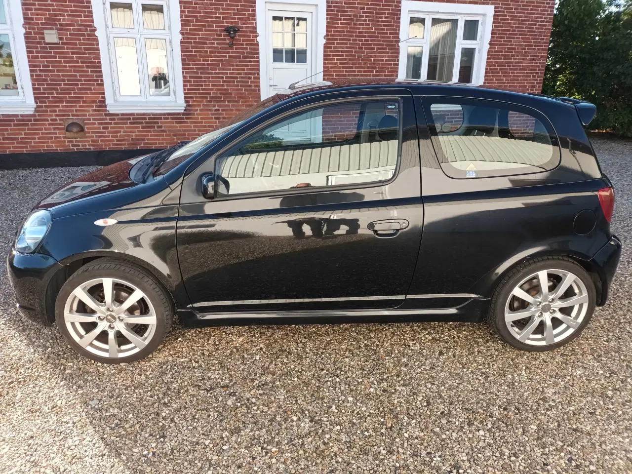 Billede 3 - Toyota Yaris 1,5 T-Sport fra 2001