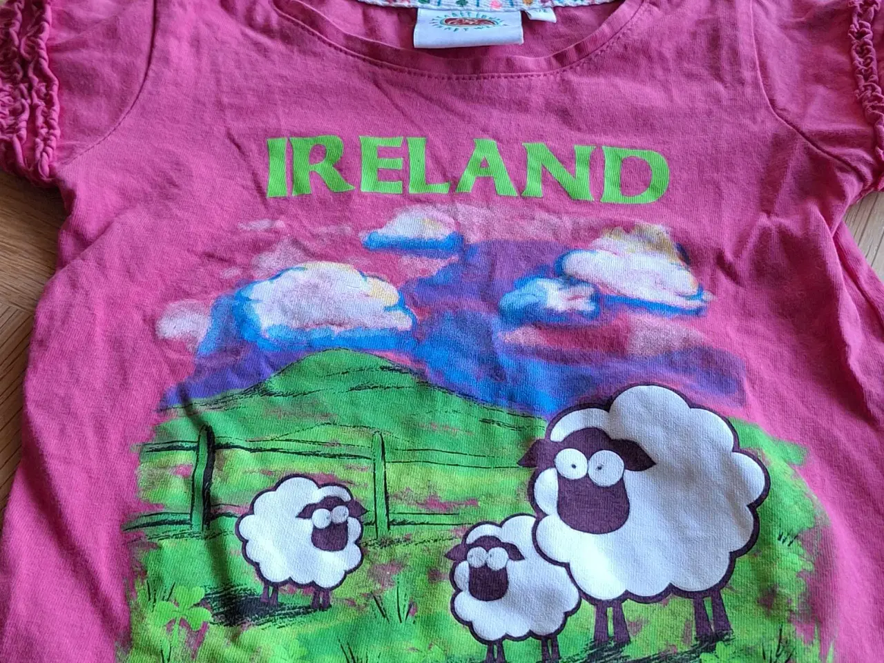 Billede 2 - T-shirt str. 1-2 år