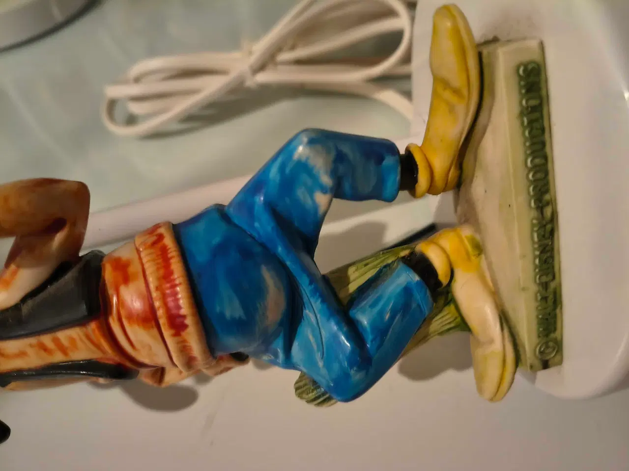 Billede 3 - Gammel  sjove disney lamper