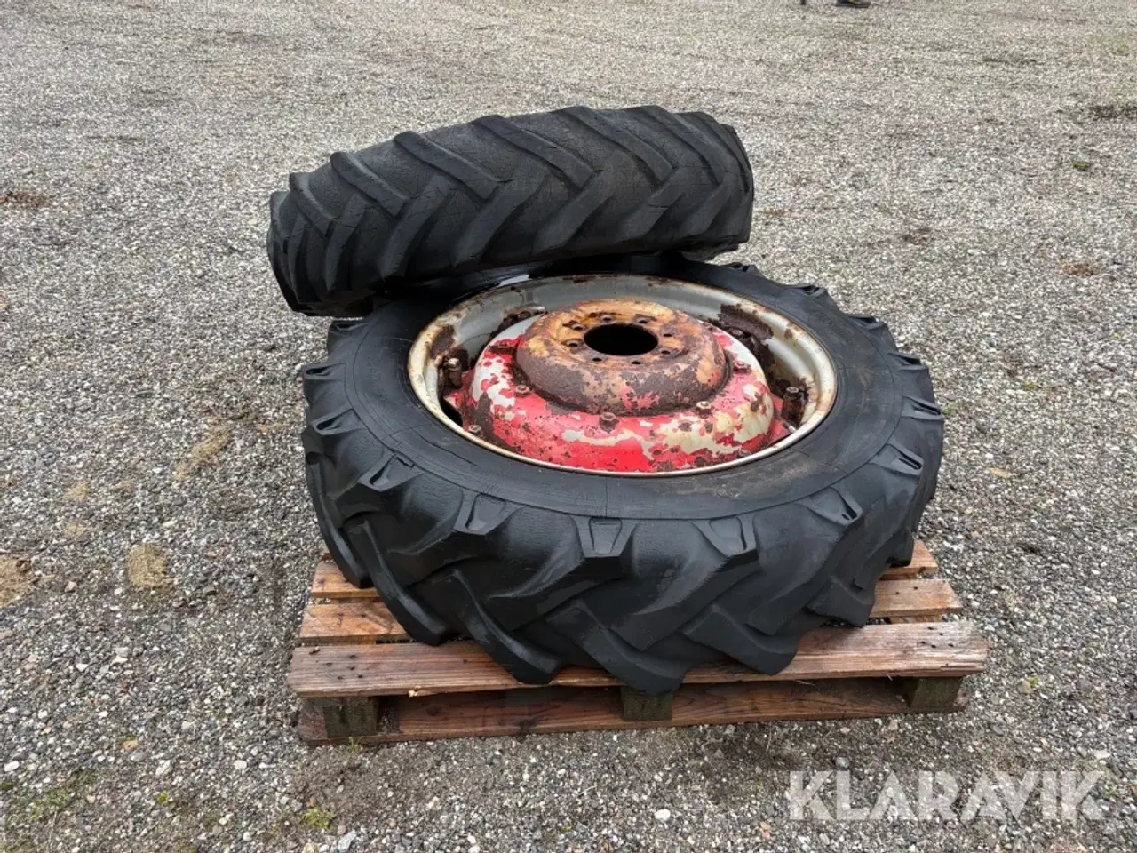 Billede 4 - Traktordæk Goodyear + barum