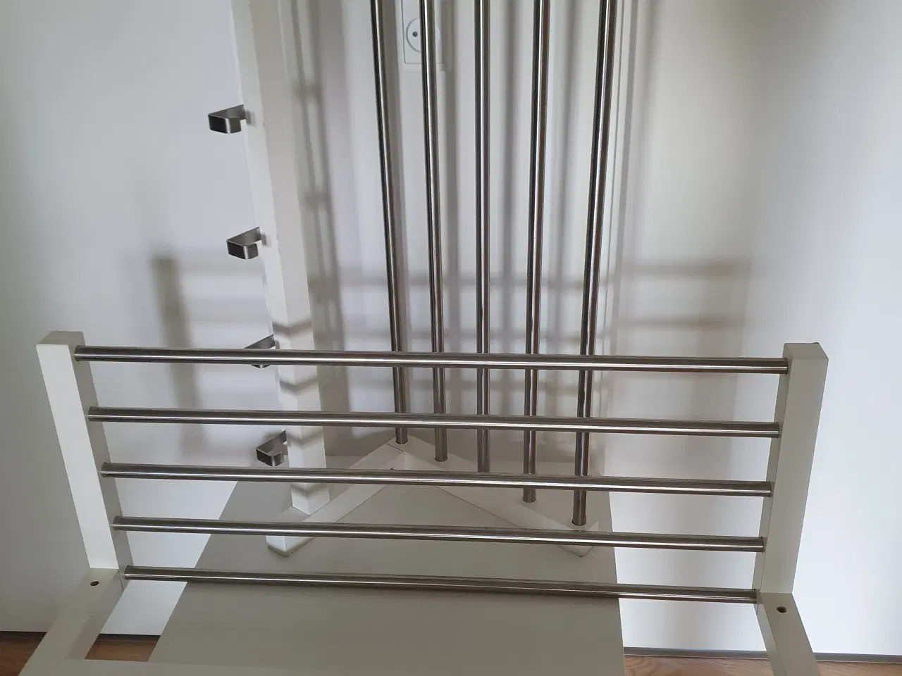Billede 1 - IKEA garderobe ophæng/opbevaring - 2 stk.