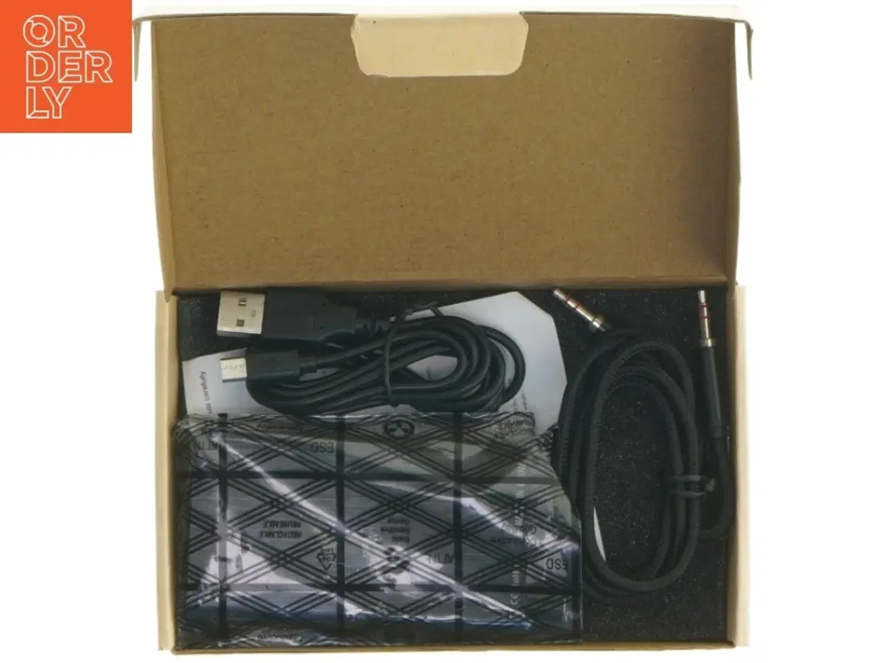 Billede 2 - HiFi hovedtelefonforstærker fra Muligvis HiFi (str. 9,5x5,5 cm)