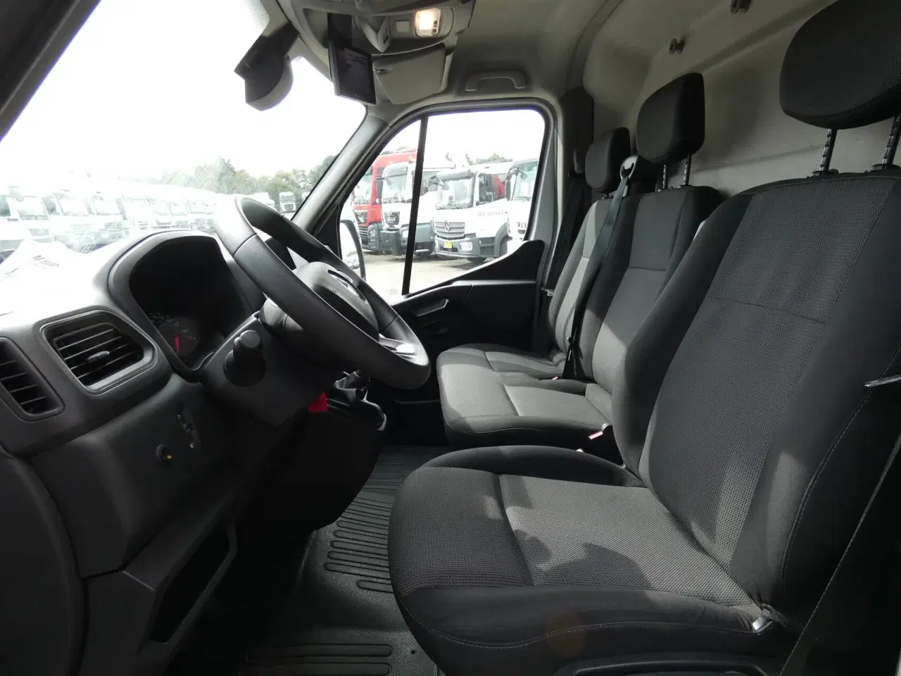Billede 9 - Renault Master T35 L3H3 2,3 DCI RWD start/stop 165HK Van 6g