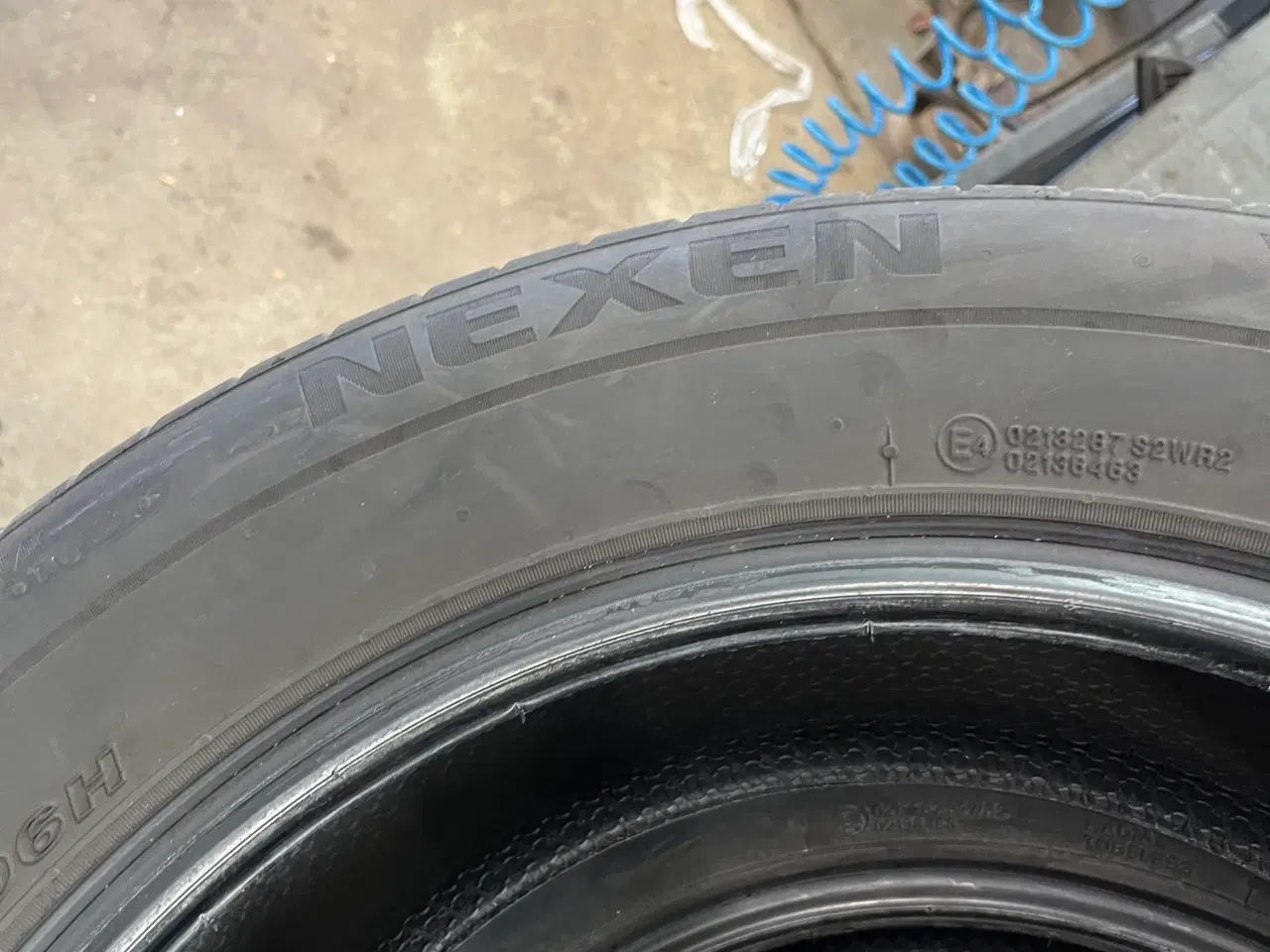 Billede 1 - Sommerdæk Nexen 215/60R17