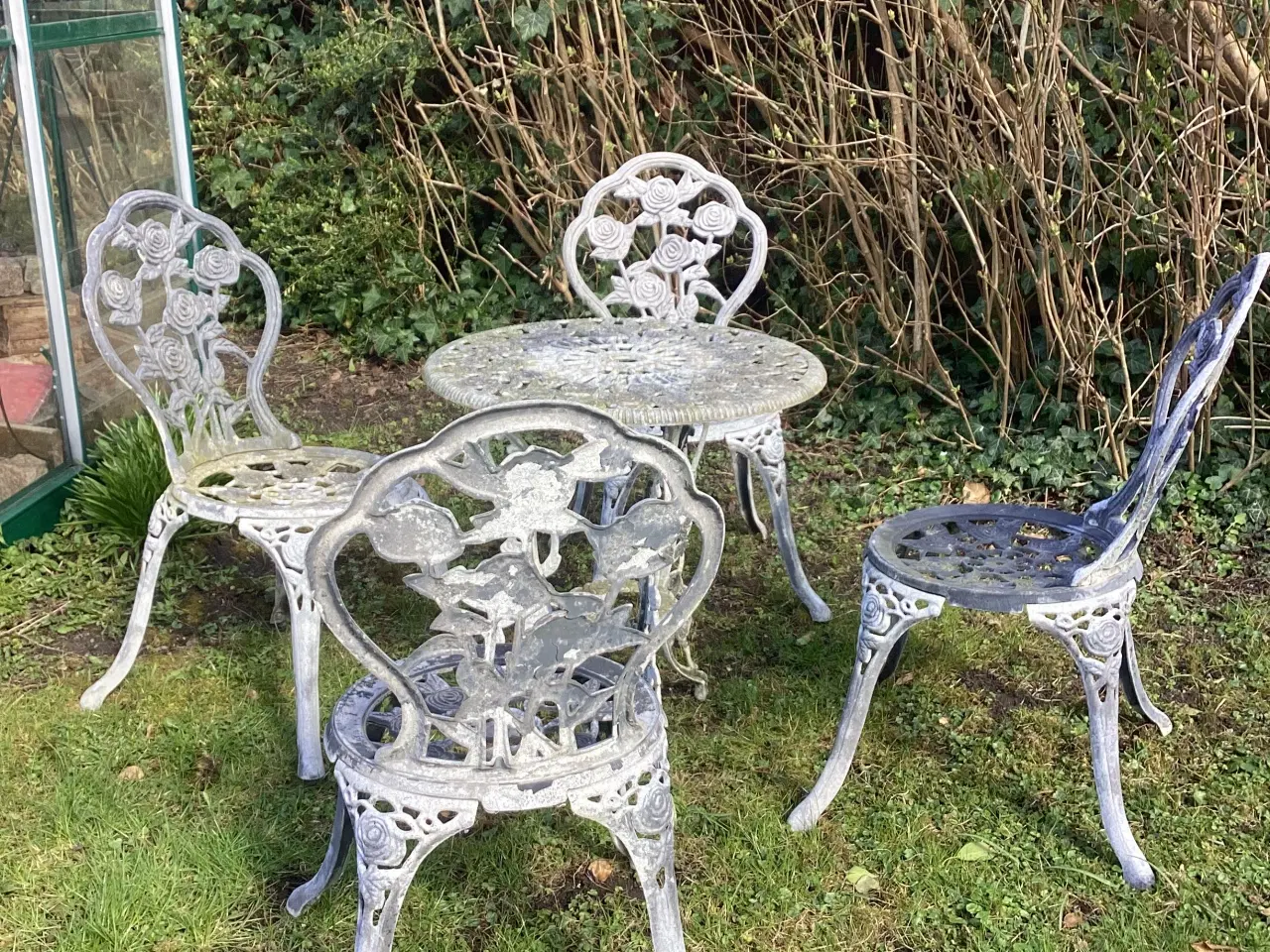 Billede 3 - Brocante havmøbelsæt, støbt aluminium