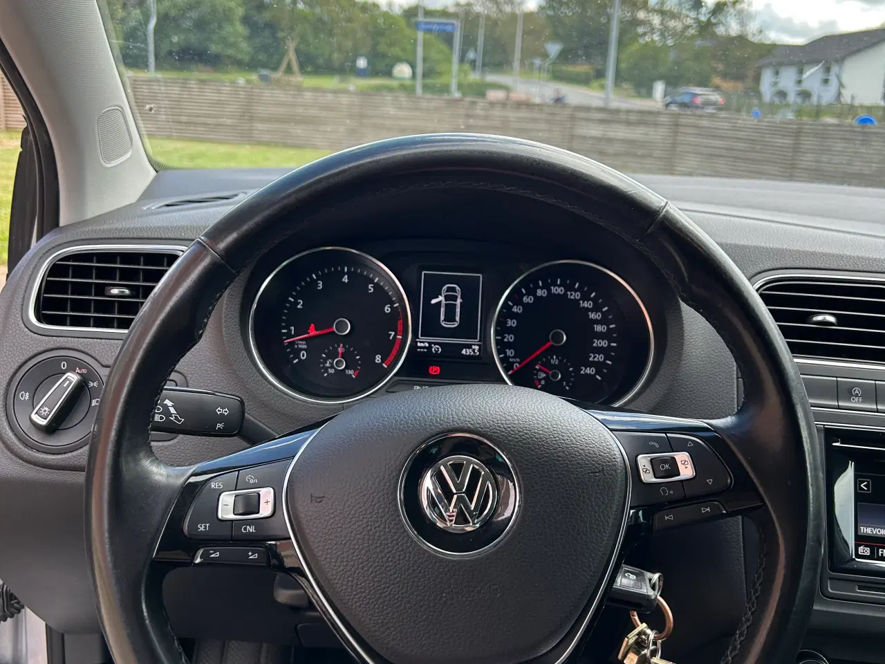 Billede 5 - Volkswagen Polo 6C 1.2 TSI – 2016-model, velholdt 