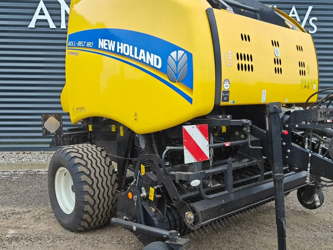 Billede 18 - New Holland Roll-Belt 180 Superfeed