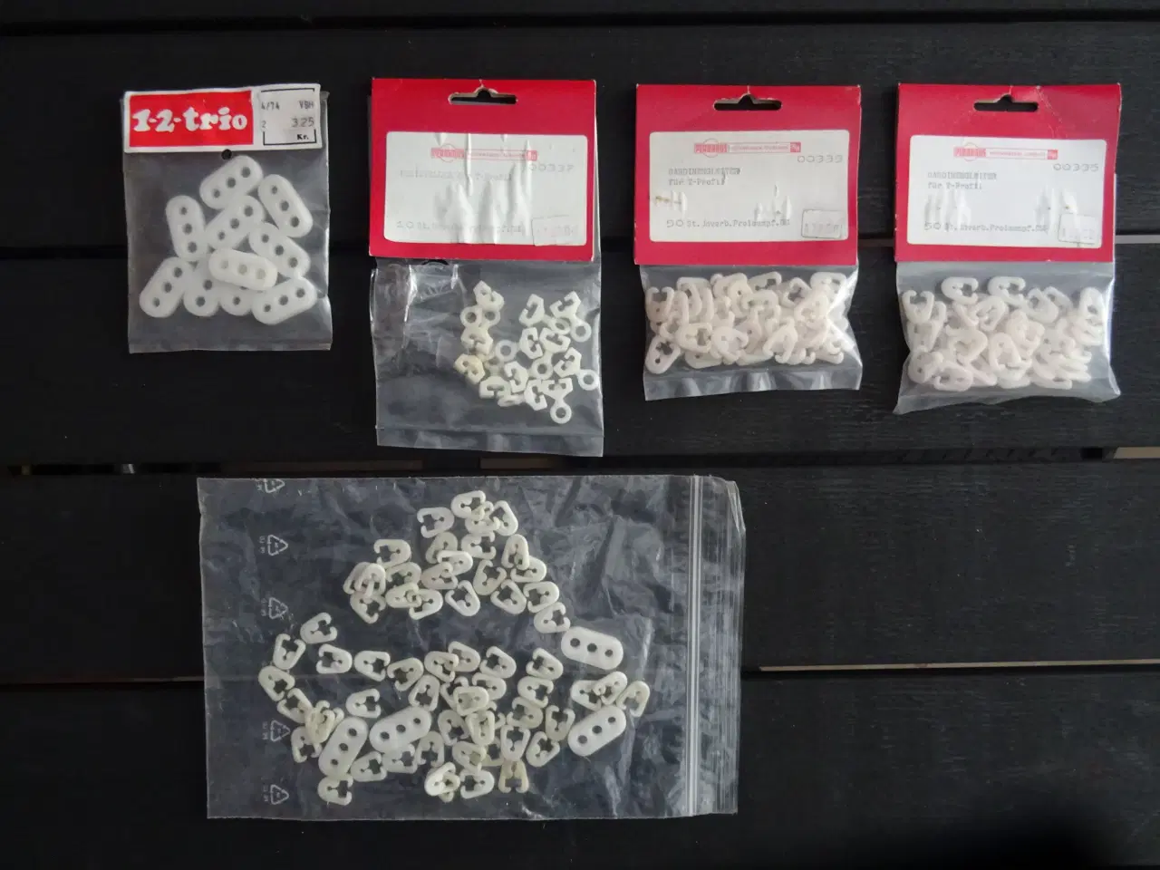 Billede 1 - MKP ,veteran campingvogn ny gardin holder og stop