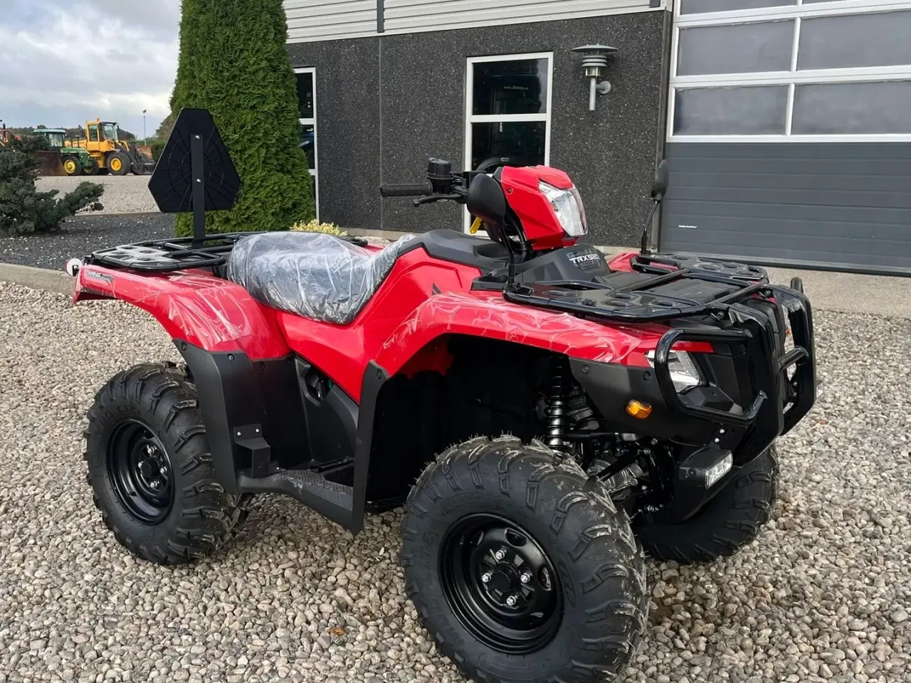 Billede 13 - Honda TRX 520 FA Traktor. STORT LAGER AF HONDA ATV. Vi hjælper gerne med at levere den til dig, og bytter gerne. KØB-SALG-BYTTE se mere på www.limas.dk
